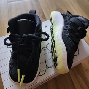 NEW Jordan 11 Retro - Child 5C